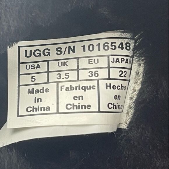 UGG Women’s Black Suede Classic Nero Mini Abree II Switzerland Fur Boots Size: 5 - Picture 7 of 7